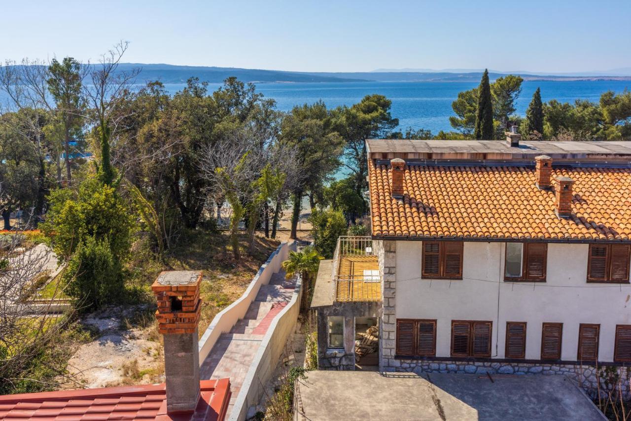 Apartment Mira "Pet Friendly" Crikvenica Bagian luar foto