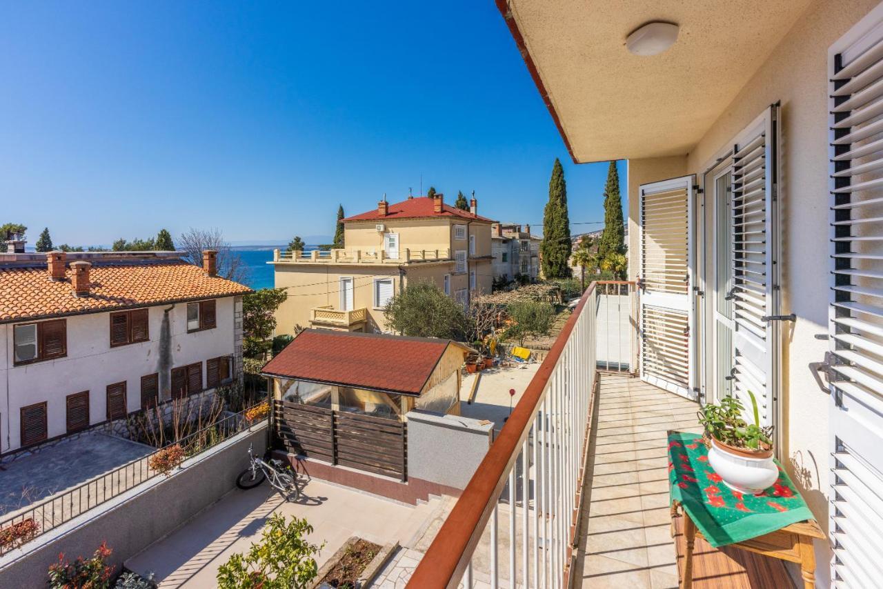 Apartment Mira "Pet Friendly" Crikvenica Bagian luar foto