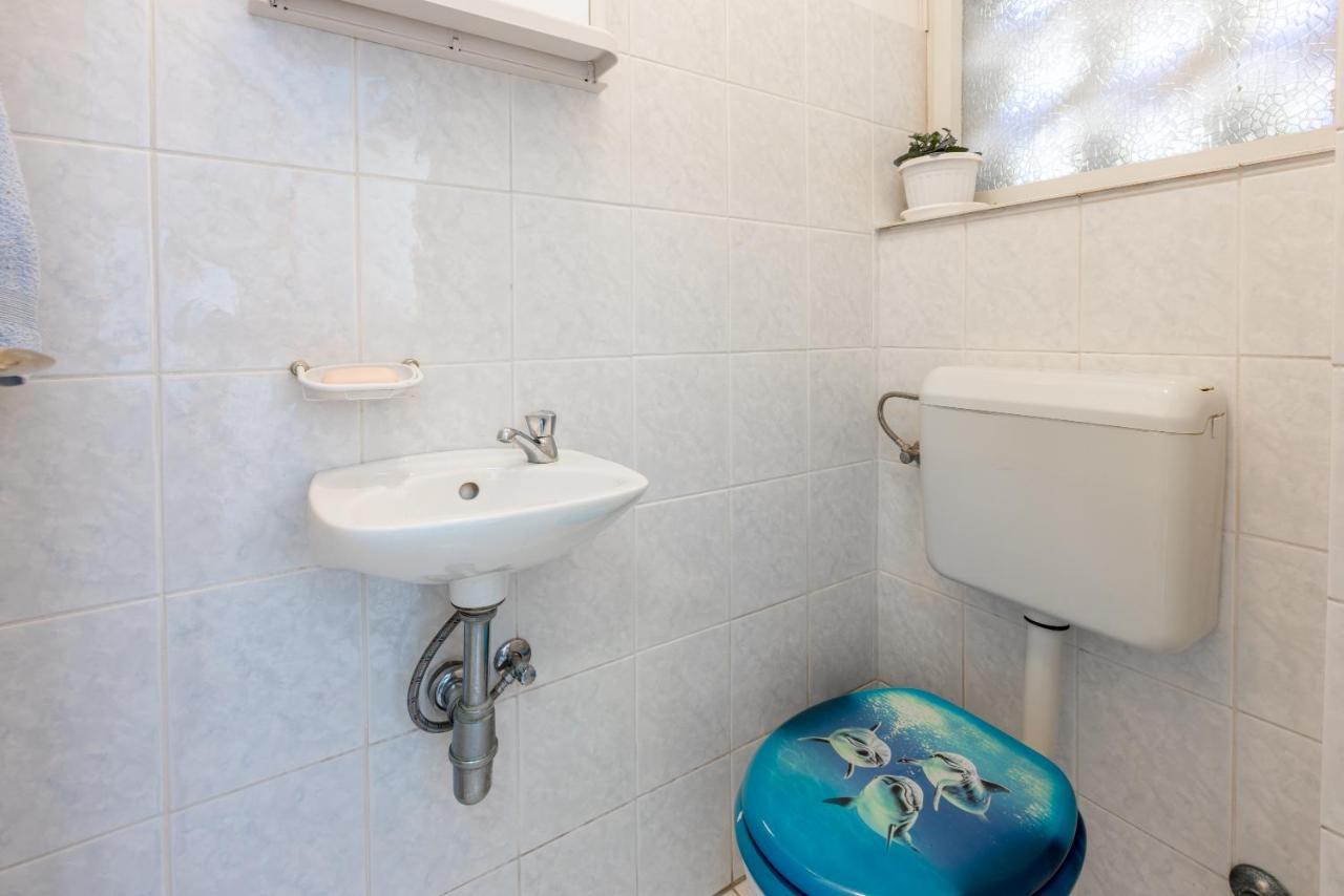 Apartment Mira "Pet Friendly" Crikvenica Bagian luar foto